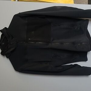 Arc'teryx LEAF Fortrez hoody